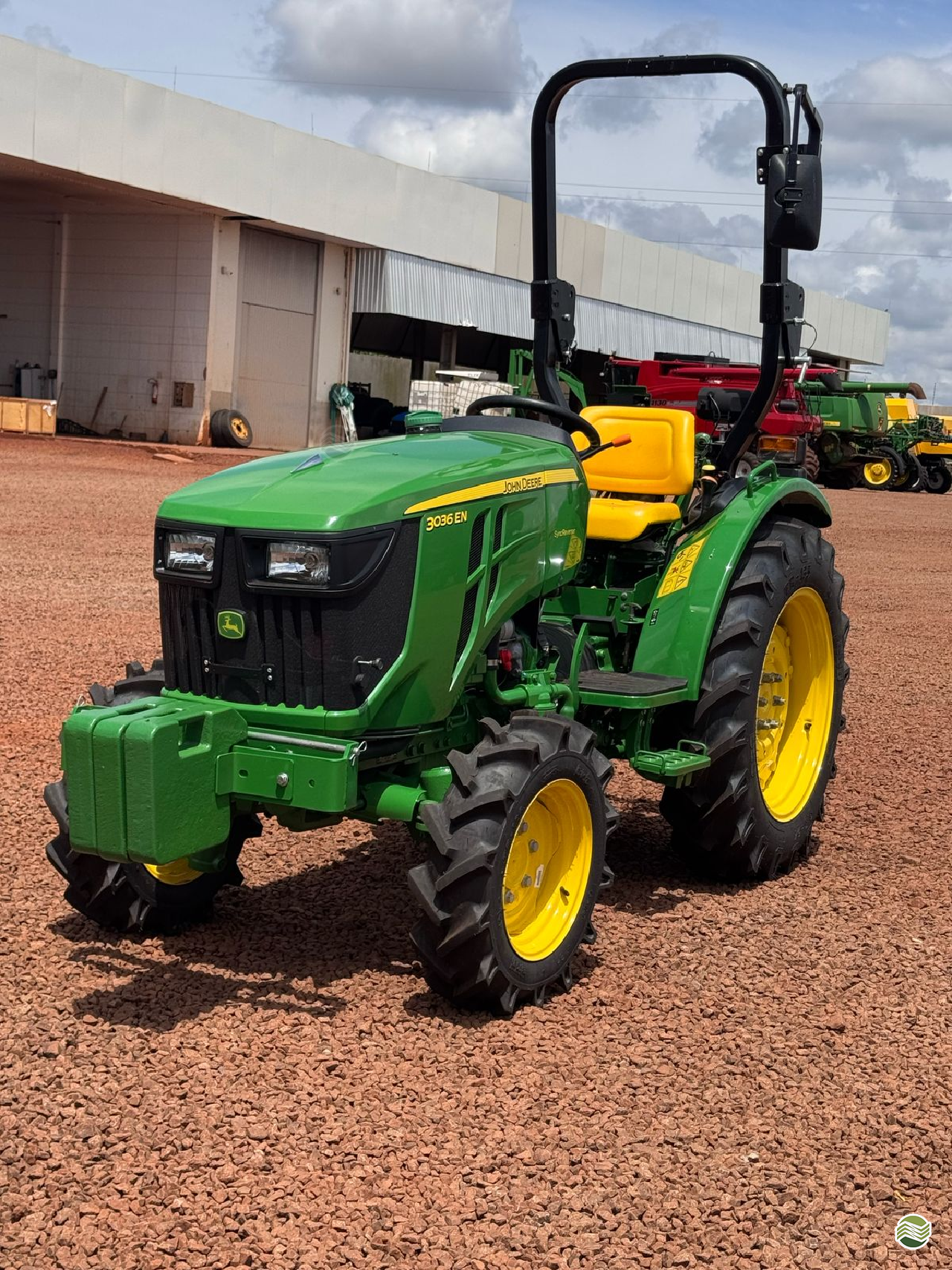 JOHN DEERE 3036EN de Machine Tratores